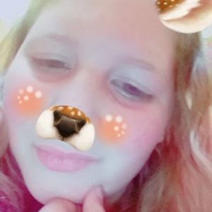 Meet your Posher, Danielle